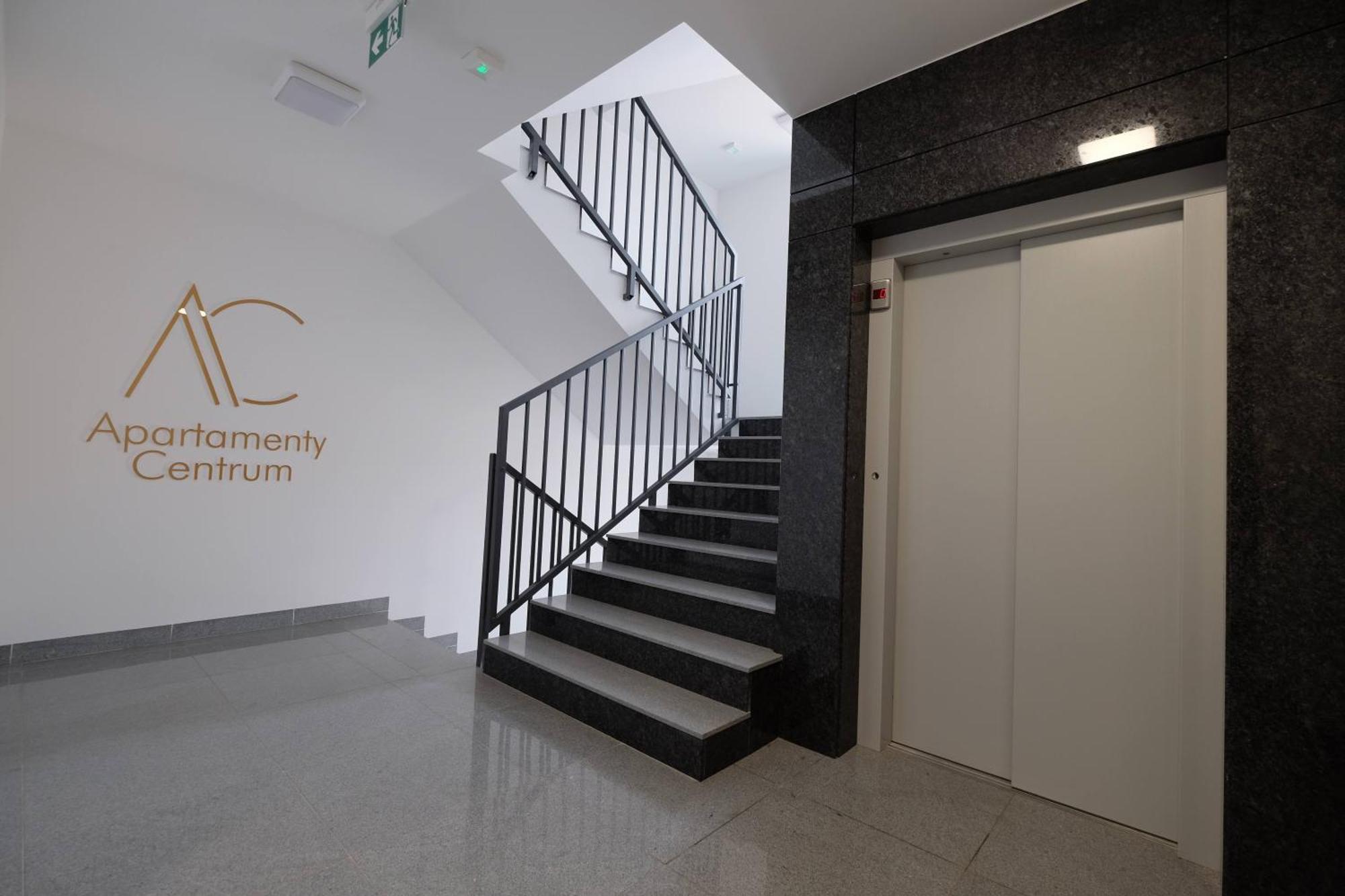 Apartamenty Centrum Бялисток Екстериор снимка